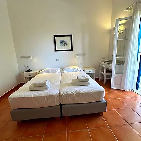 Philoxenia Hotel